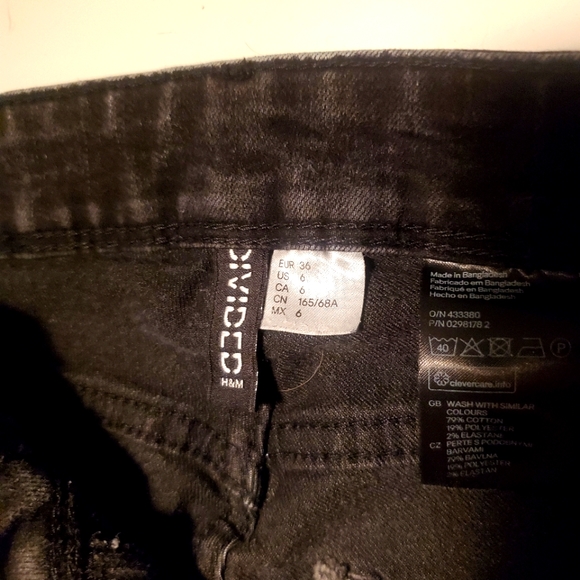 H&M Divided Black Skinny Jeans - Picture 2 of 5